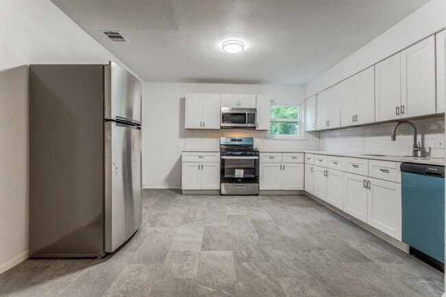 Photo - 1039 W Star St