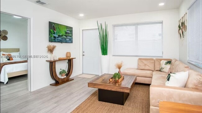 7815 NW 5th Ct Unit 2