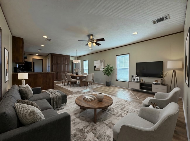 Photo - 709 N Collins Fwy