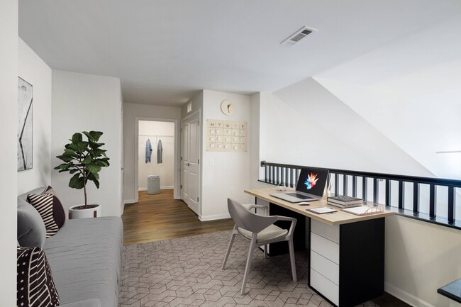 Área de oficina en casa en apartamento tipo loft