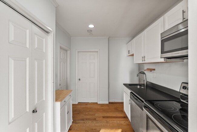 Photo - 7 Burrill Pl Unit 1