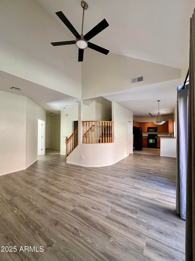 Photo - 1015 S Val Vista Dr