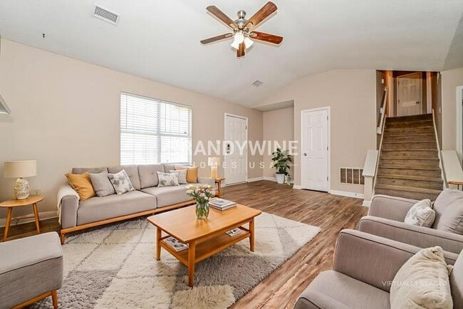 Photo - 35 Hampton Oaks Dr