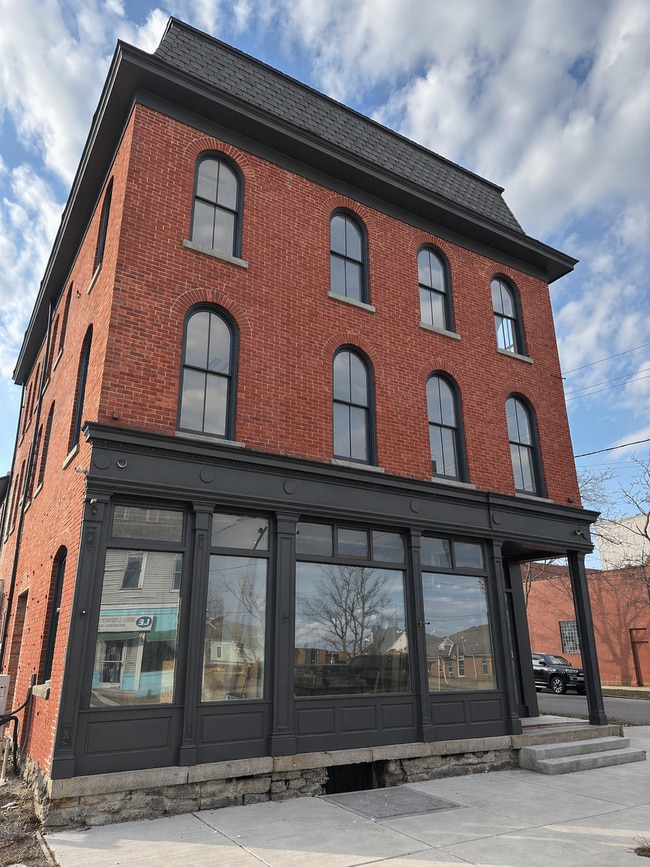 319 Connecticut St