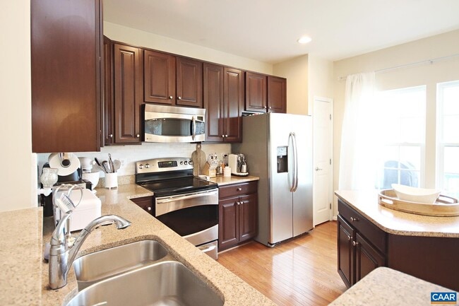 Photo - 2000 Asheville Dr