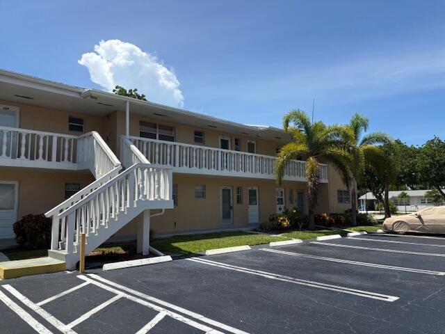 Building Photo - 2223 NE 1st Ct Unit 205 Rental