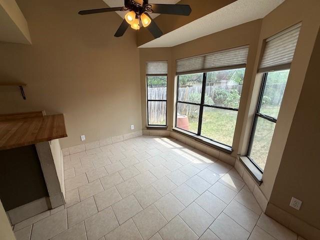 Photo - 16401 Knottingham Dr