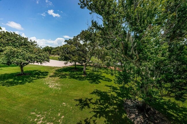 Photo - 36750 US Hwy 19 N