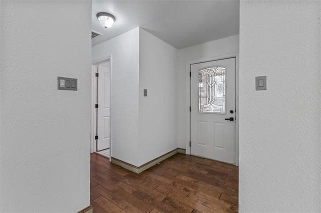 Photo - 1440 Thistlewood Ln
