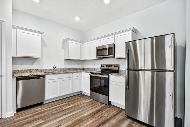 Photo - 6150 Calle Ochoa St