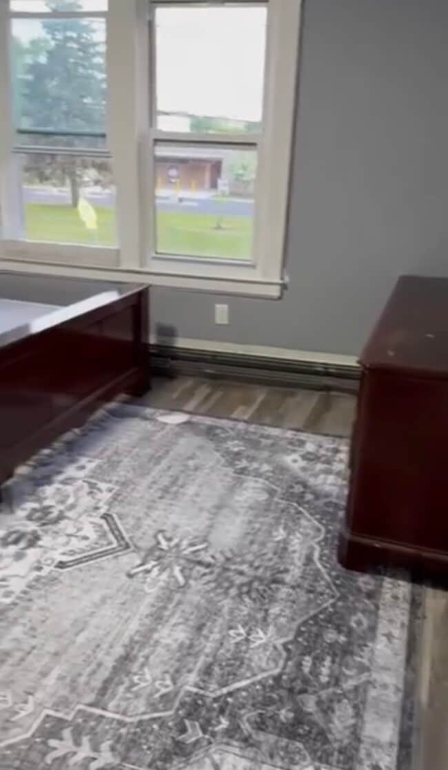 Photo - 205 Dewey St