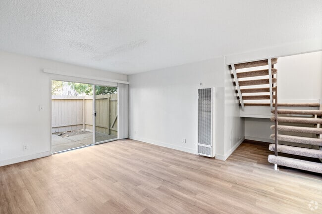 2BR, 1.5BA - 850SF - Living Room