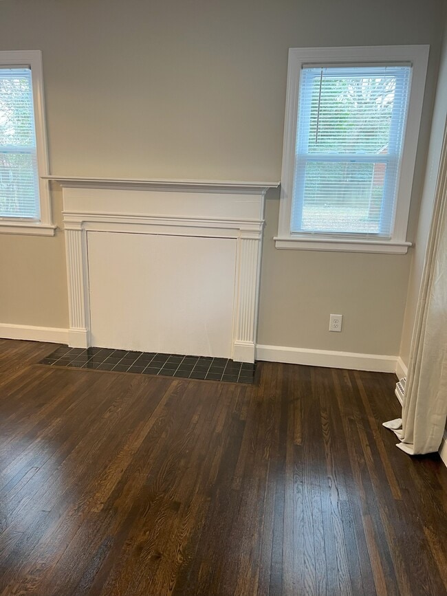 Photo - 1242 Dade St