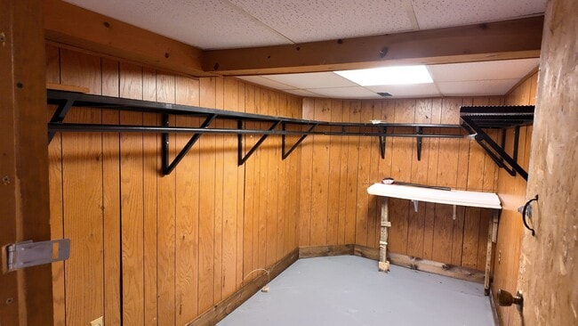 Photo - 109 W High St