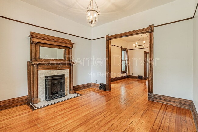 Photo - 2141 Irving St