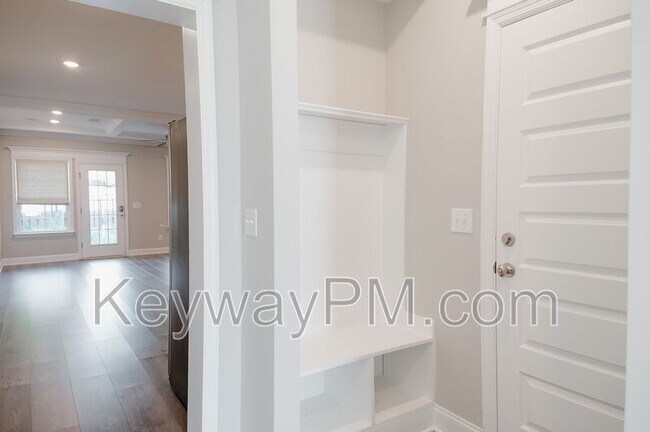 Photo - 124 Canton Park Ave