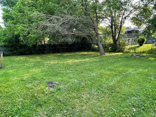 Photo - 3105 Charlotte Mill Dr