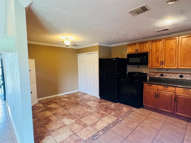 Photo - 9420 Turner Rd