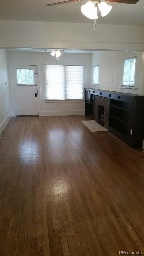 Photo - NICE 4-BEDROOM DUPLEX UNIT WITH GARAGE IN SUNNYSIDE! WATER, SEWER & TRASH INCLUDED!