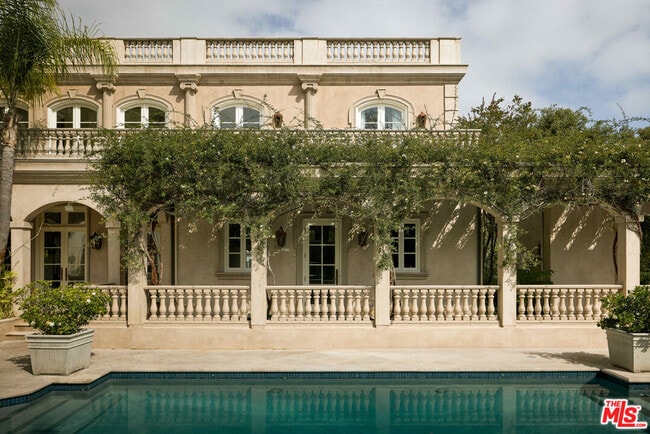 Photo - 628 N Rodeo Dr