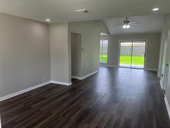 Photo - 4003 Brownstone Ln