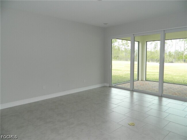 Photo - 3919 Crosswater Dr