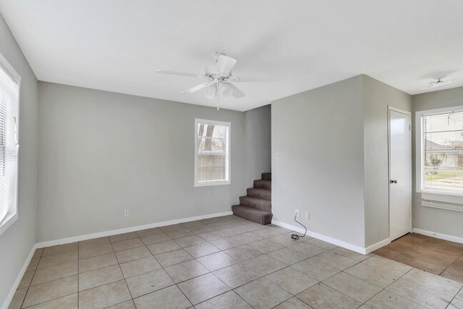 Photo - 1129 4th Ave N