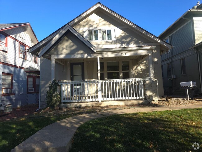 Building Photo - 934 14th St Unit 3 Rental