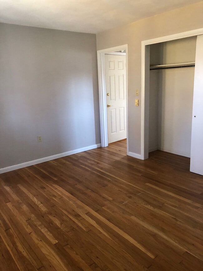 5295 E Trindle Rd Unit 2nd floor