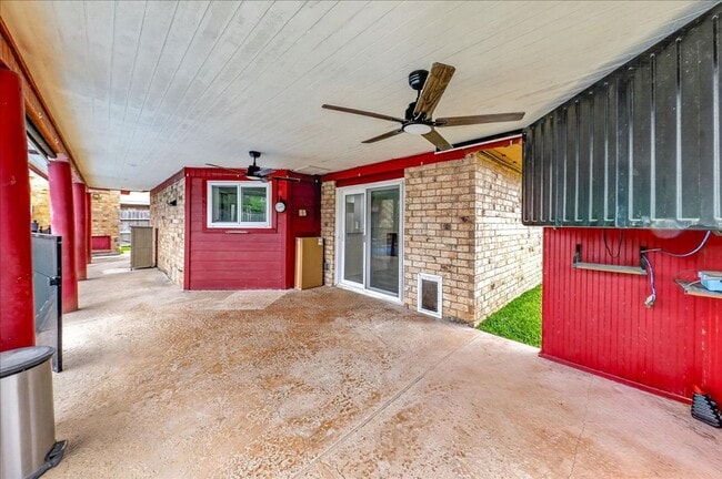 Photo - 5025 Romford Dr