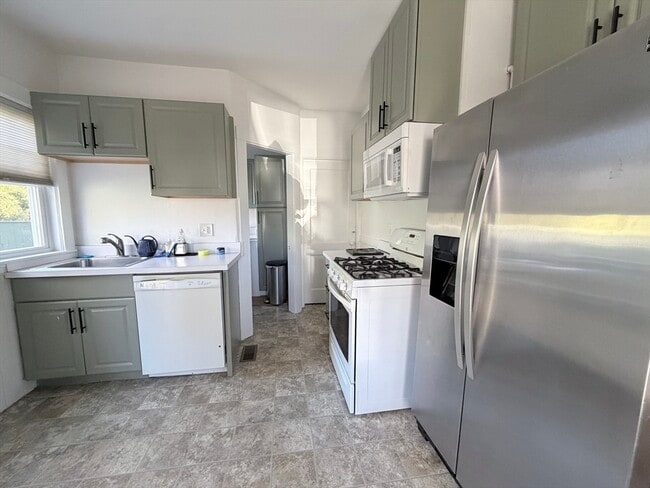 Photo - 9 Hollis St Unidad B