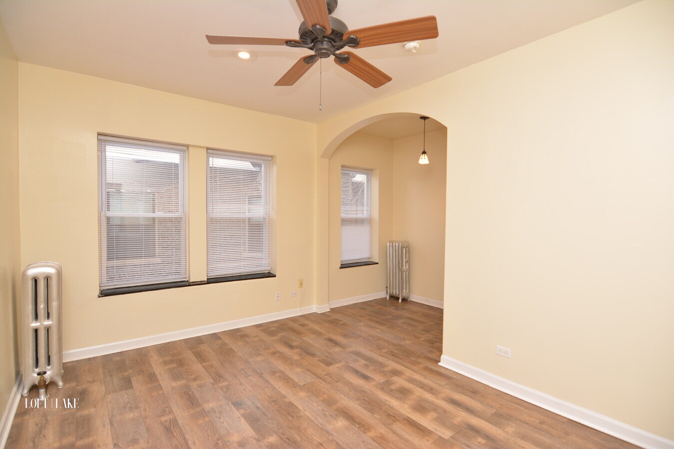 Photo - 6250 N Winthrop Ave Unidad 205