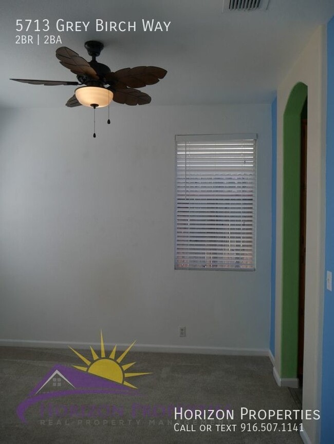 Photo - 5713 Grey Birch Way