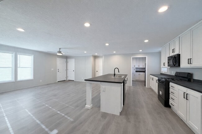 Photo - 29638 Danbury Ct