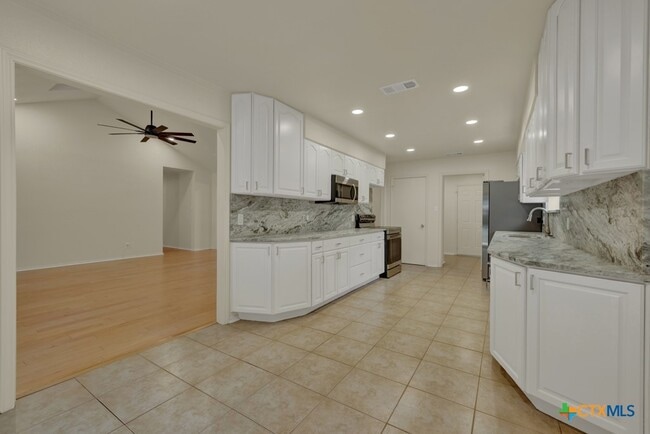 Photo - 1260 Flaming Oak Dr