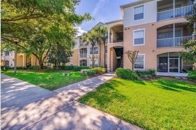 Building Photo - 6166 Stevenson Dr Unit 302