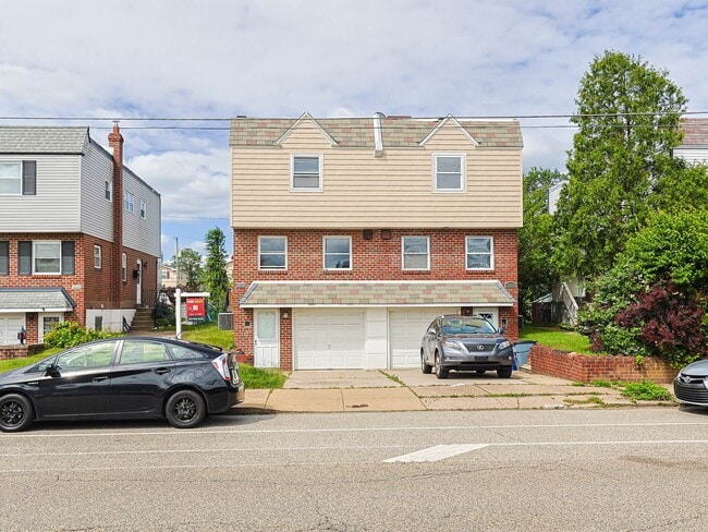 Photo - 1826 Tomlinson Rd House