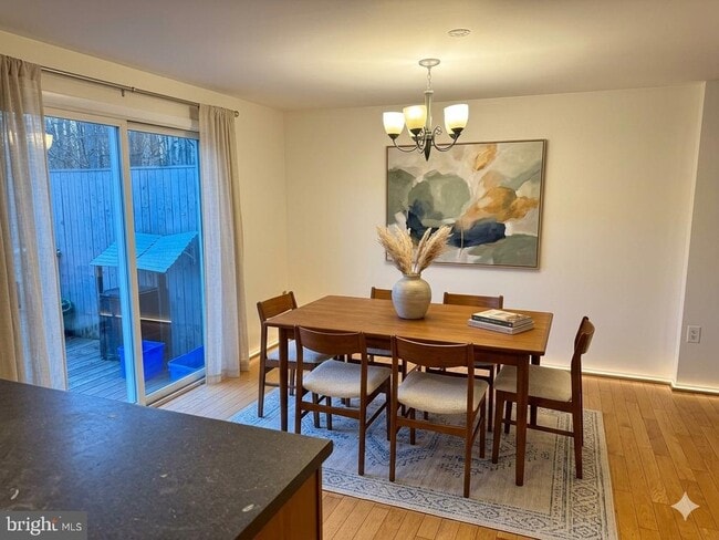 Photo - 14423 Pebble Hill Ln