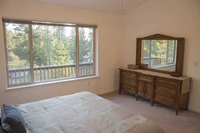Photo - Furnished Seasonal Rental Through May 31, ...