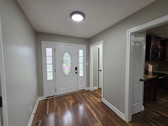 Photo - Pick Your Own Move-In Special!