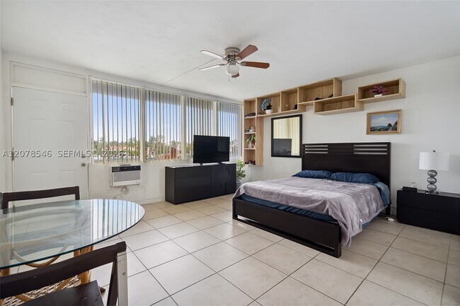 6484 Indian Creek Dr Unit 227