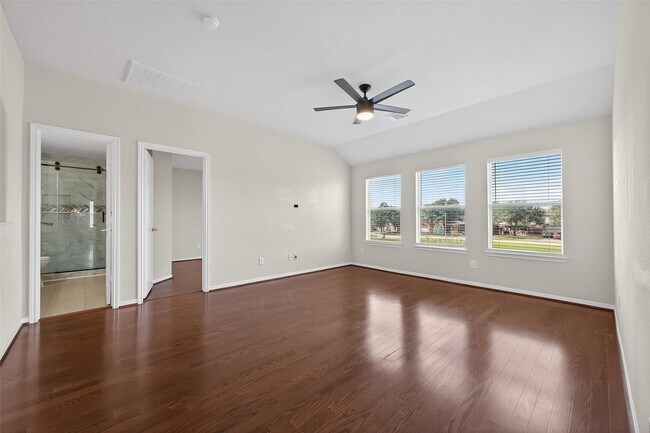 Photo - 14335 Plum Springs Dr