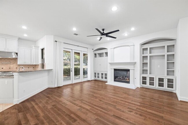 Photo - 1036 Liberty Park Dr