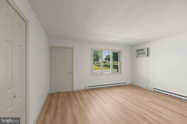 Photo - 1504 Walnut St Unit APT. A