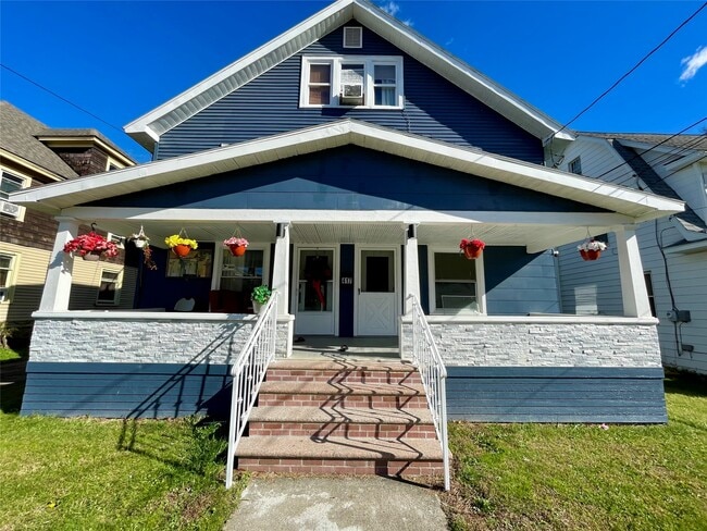 Photo - 417 Adams Ave Unidad Right