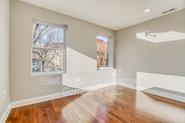 Photo - 1623 E Baltimore St Unit Apt 2
