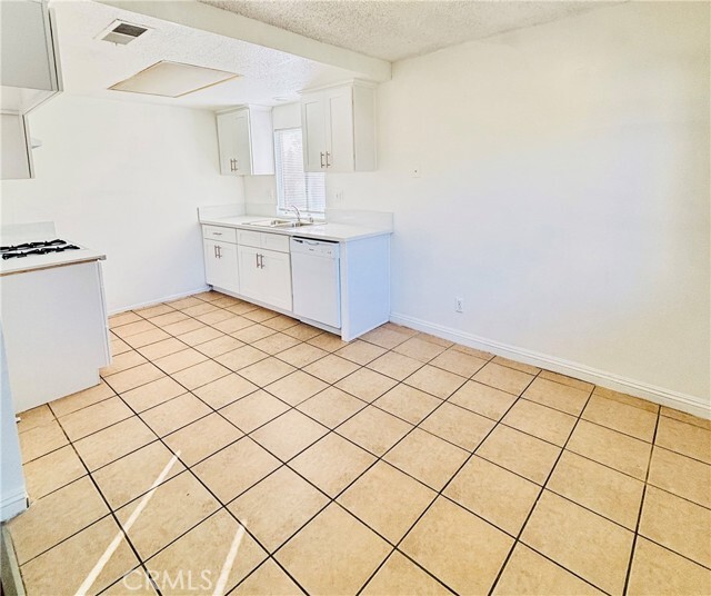 Photo - 241 S Curtis Ave Unit E