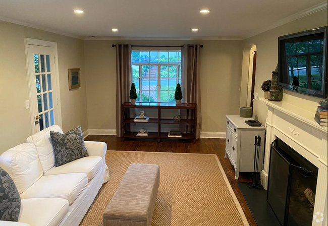 Building Photo - 3239 Martha Custis Dr Rental