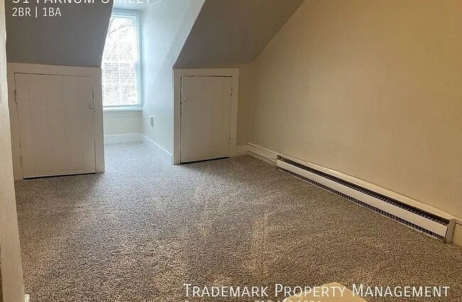 53 W Farnum St