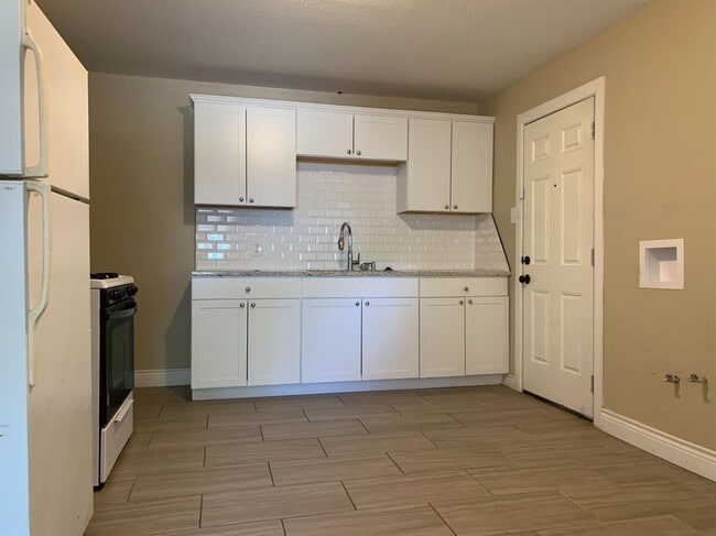 Photo - 2115 29th St